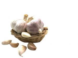 The benefits and harms of Chinese garlic