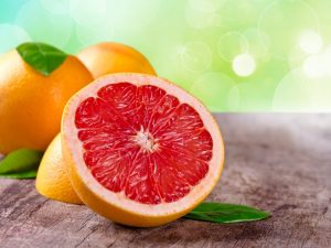 A grapefruit előnyei és ártalmai