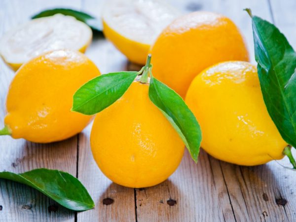 Vitamina C conferă lămâii un gust acru