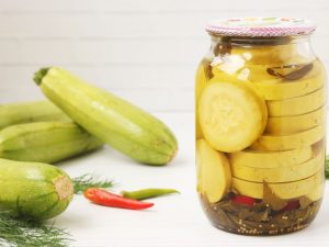 Kalori zucchini och dess sammansättning